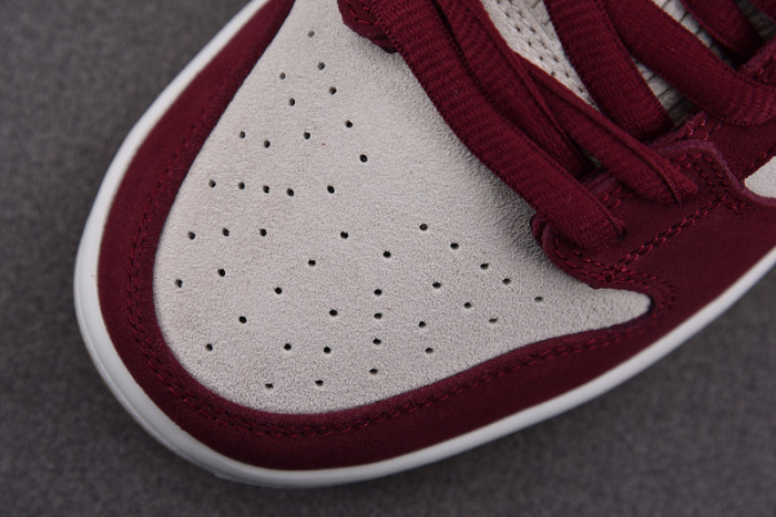 nike sb dunk low skate like a girl dx4589-600