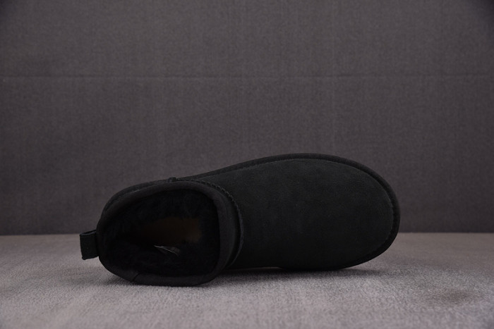 UGG BOOTS UGG000023