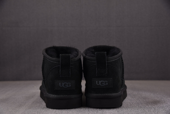 UGG BOOTS UGG000023
