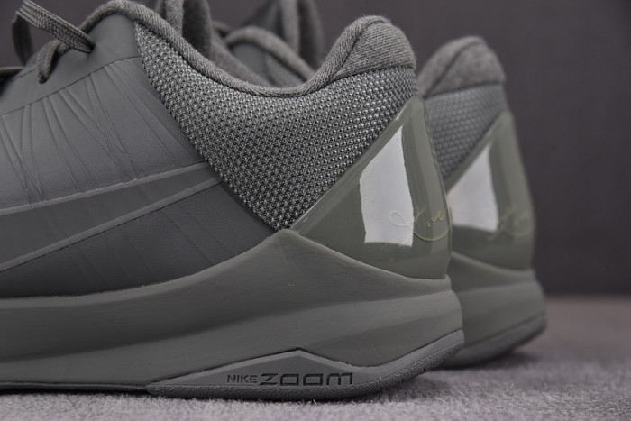 nike zoom kobe 5 