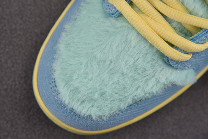 nike sb dunk low verdy visty fn6040-400