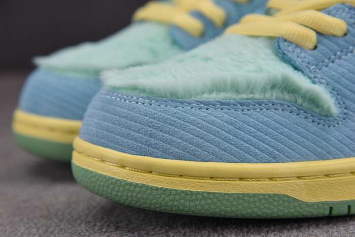 nike sb dunk low verdy visty fn6040-400