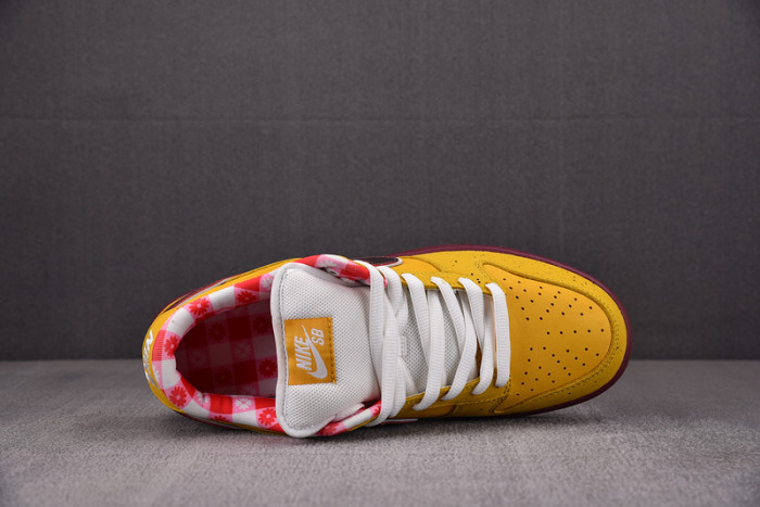 nike dunk sb low premium yellow lobster 313170-137