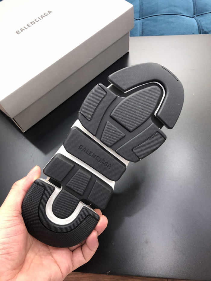 speed trainer sneakers 1000062