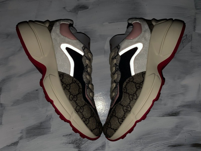 g*u*i rhyton vintage trainer sneaker 576964 drw00 9522