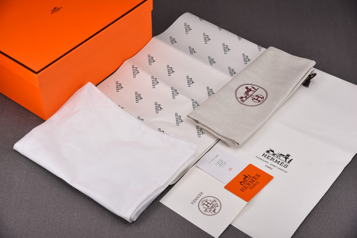 herme* snekaers h000001