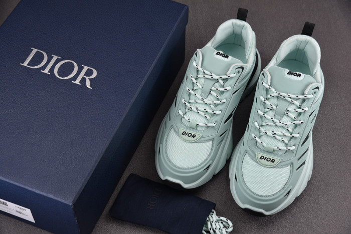 D1OR SNEAKERS B44 T0000-242