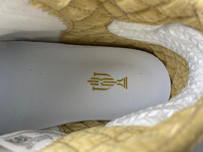 Air Jordan 23 Trophy Room White 853336-123